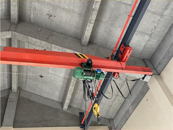overhead suspension crane